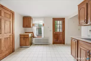 16 Main St, Essex, CT 06442 - Photo 8