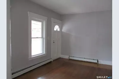 105 Woodstock Avenue, Putnam, CT 06260 - Photo 6