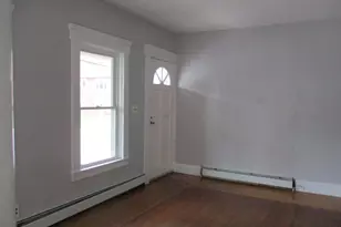 105 Woodstock Ave, Putnam, CT 06260 - Photo 6