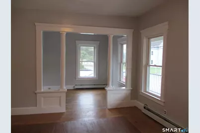 105 Woodstock Avenue, Putnam, CT 06260 - Photo 8