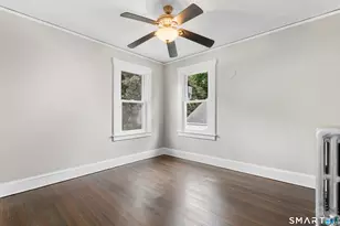 241 Oak St, Manchester, CT 06040 - Photo 20