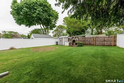 20 Pickett Street, Milford, CT 06460 - Photo 26