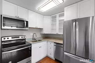 184 Pequot Ave, New London, CT 06320 - Photo 8
