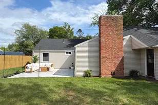 66 Middle Dr, East Hartford, CT 06118 - Photo 18