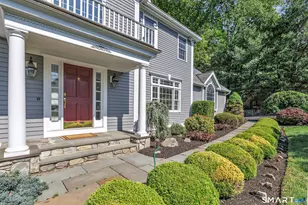35 Hunting Ridge Rd, Easton, CT 06612 - Photo 6