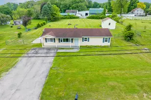 9 Rex Rd, Lisbon, CT 06351 - Photo 2