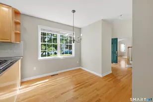 20 Pequot Ct, Monroe, CT 06468 - Photo 10
