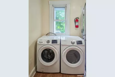 395 Woodland Street, Hartford, CT 06112 - Photo 8