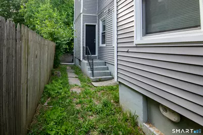 395 Woodland Street, Hartford, CT 06112 - Photo 38