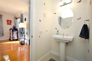 1 Windswept Ln, Farmington, CT 06085 - Photo 16