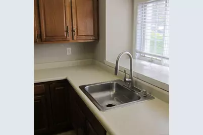 5 West Meadow Lane #4, Middletown, CT 06457 - Photo 4