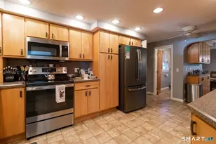 763 North St, Suffield, CT 06078 - Photo 10