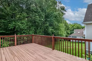 172 Summerfield Gardens, Shelton, CT 06484 - Photo 4