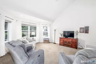 172 Summerfield Gardens #172, Shelton, CT 06484 - Photo 8