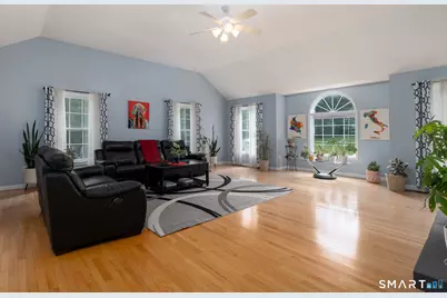15 Sarah Drive, Oxford, CT 06478 - Photo 12