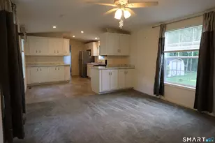 38 Mary Belle Dr, Mansfield, CT 06268 - Photo 4