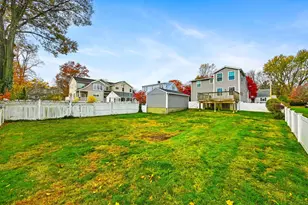 51 Country Rd, Fairfield, CT 06824 - Photo 4
