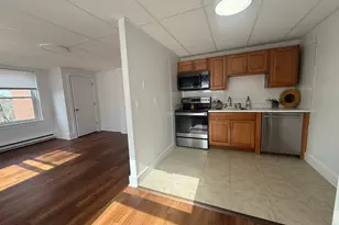 156 Garfield Ave, New London, CT 06320 - Photo 1