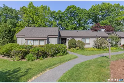 10 Heritage Circle #A, Southbury, CT 06488 - Photo 2