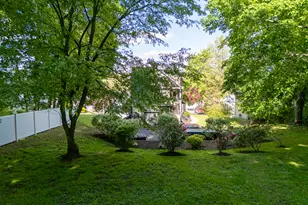 34 Grand St, Danbury, CT 06810 - Photo 34