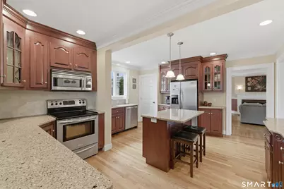 25 Penn Drive, West Hartford, CT 06119 - Photo 16
