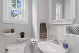 25 Penn Dr, West Hartford, CT 06119 - Photo 12