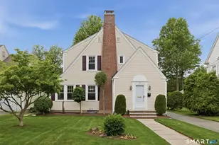 25 Penn Dr, West Hartford, CT 06119 - Photo 1