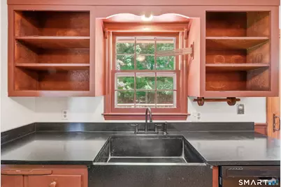 6 Robin Street, Stonington, CT 06379 - Photo 10