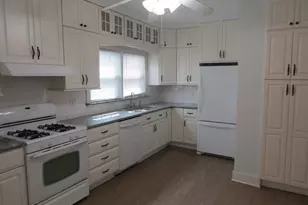 160 Main St, West Haven, CT 06516 - Photo 10