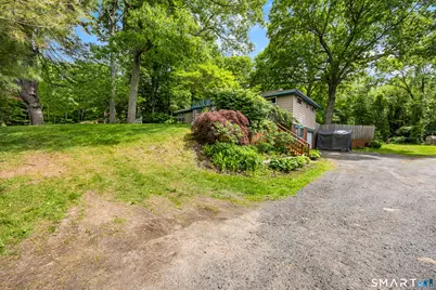 1067 Litchfield Turnpike, New Hartford, CT 06057 - Photo 4