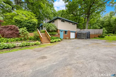 1067 Litchfield Turnpike, New Hartford, CT 06057 - Photo 4