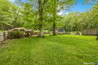 1067 Litchfield Turnpike, New Hartford, CT 06057 - Photo 34