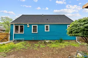265 Jennings Ave, Bridgeport, CT 06610 - Photo 34