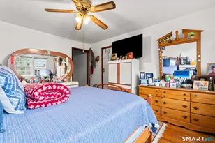 265 Jennings Ave, Bridgeport, CT 06610 - Photo 16