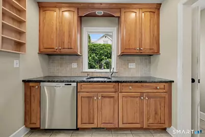 39 Austin Road, Milford, CT 06460 - Photo 14