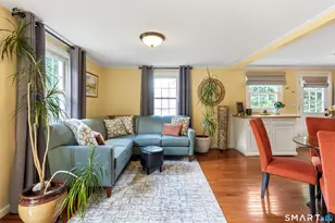 22 Rowe Pl, Bristol, CT 06010 - Photo 6