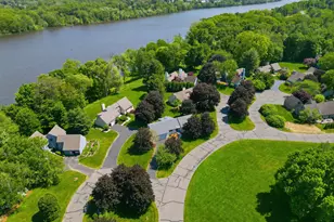 32 Deep Brook Harbor, Suffield, CT 06078 - Photo 2