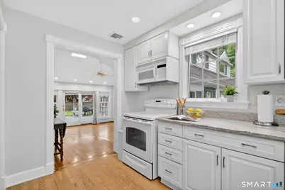 35 South Road, Enfield, CT 06082 - Photo 4