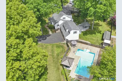 35 South Road, Enfield, CT 06082 - Photo 2