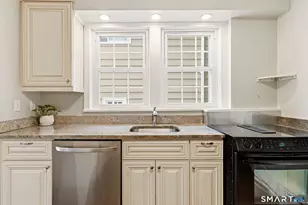 31 Puritan Ln, Stamford, CT 06906 - Photo 8