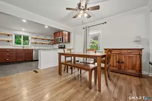 8 Wildmere Ln, Norwalk, CT 06851 - Photo 6