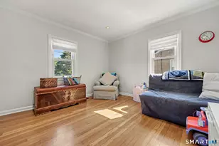 8 Wildmere Ln, Norwalk, CT 06851 - Photo 10
