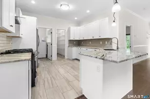 19 Henry Dr, Plainfield, CT 06354 - Photo 6