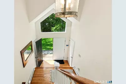 50 Ravenwood Drive, Weston, CT 06883 - Photo 2