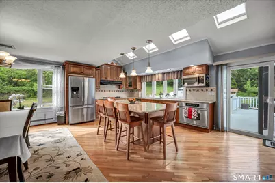 18 Grantham Road, Wallingford, CT 06492 - Photo 12