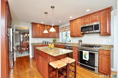 22 Pebblebrook, Windsor, CT 06095 - Photo 8