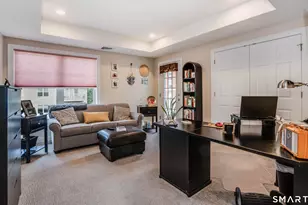 237 Fern St, West Hartford, CT 06119 - Photo 20