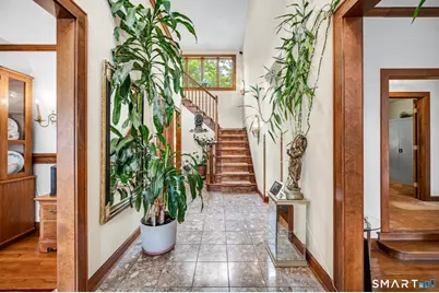 604 Brownstone Ridge, Meriden, CT 06451 - Photo 4