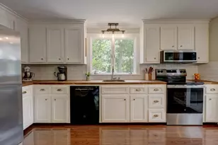 39 Woodhaven Rd, Glastonbury, CT 06033 - Photo 8