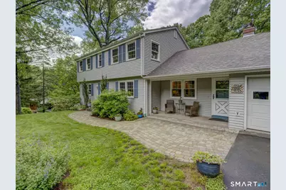 39 Woodhaven Road, Glastonbury, CT 06033 - Photo 2
